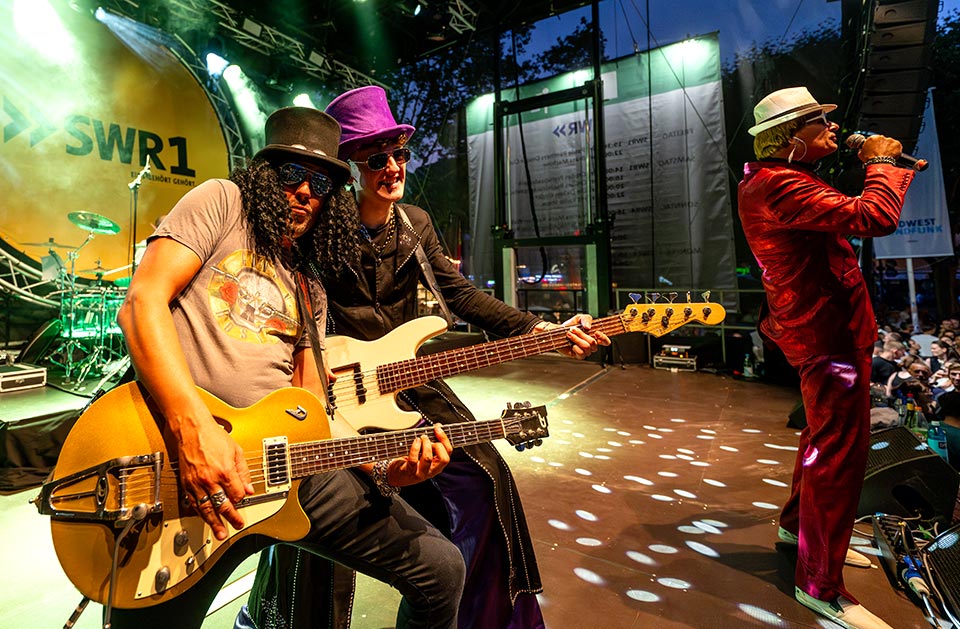 Hit Radio Show Greatest Stars